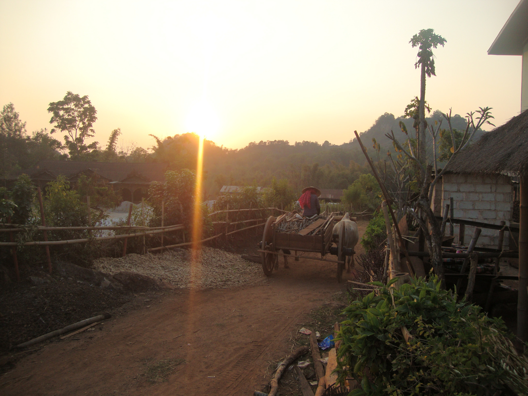 Hiking Myanmar – Day 2. Over the Mountains and through the Planes.